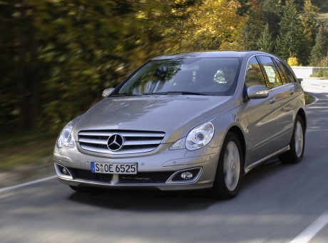 R-Klasse Au�en gro� 2